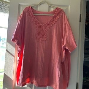 Catherines 4x Slub Knit Tee with Appliqué